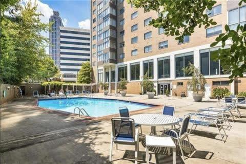 Villa Atl Downtown 2Br King Bed Free Parking Lm1003 Atlanta Exterior foto